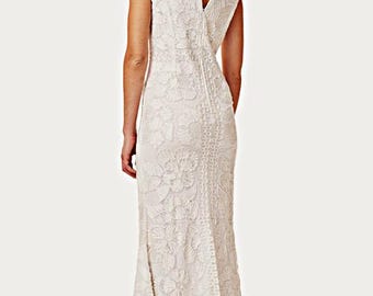 aqua soutache v neck midi dress Adrianna Papell Women's Soutache Embroidery Midi Dress, Light Wine, 4 at  Amazon Women's Clothing store