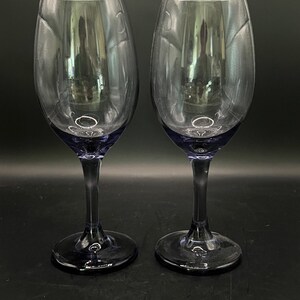 Vintage Crister Purple Stemmed Wine Glasses