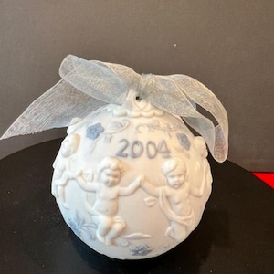 Lladro 2004 Christmas Ball/ornament - Etsy Finland