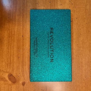 Revolution Precious Stone Emerald Eyeshadow Palette