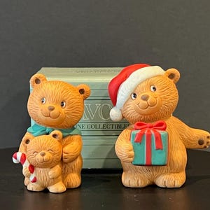 Avon Holiday &quot;Hugs Porcelain Bear&quot; Figurine Set