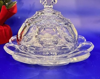 Beurrier américain ancien en verre pressé