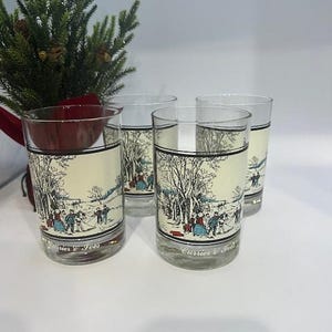 Vintage Currier & Ives 1978 Arby&#39;s Collector Glasses