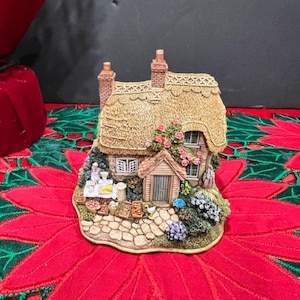 Lilliput Lane Collectables - Etsy