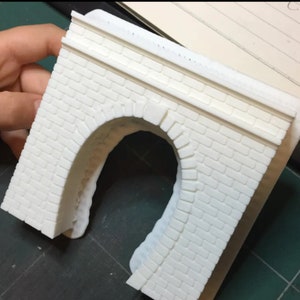 HO Stone Tunnel Entrance for Model Train Sets - Unpainted White - NEW
