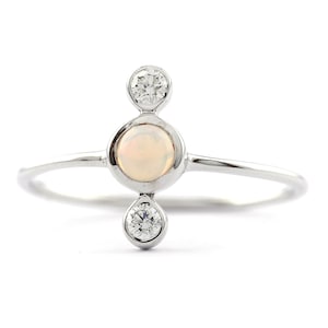 Opal Diamond Gold Ring, Solid 14K White Gold Ring, October Birthstone Ring, Modern Opal Statement Ring, Anniversary Ring, Gifts for Her