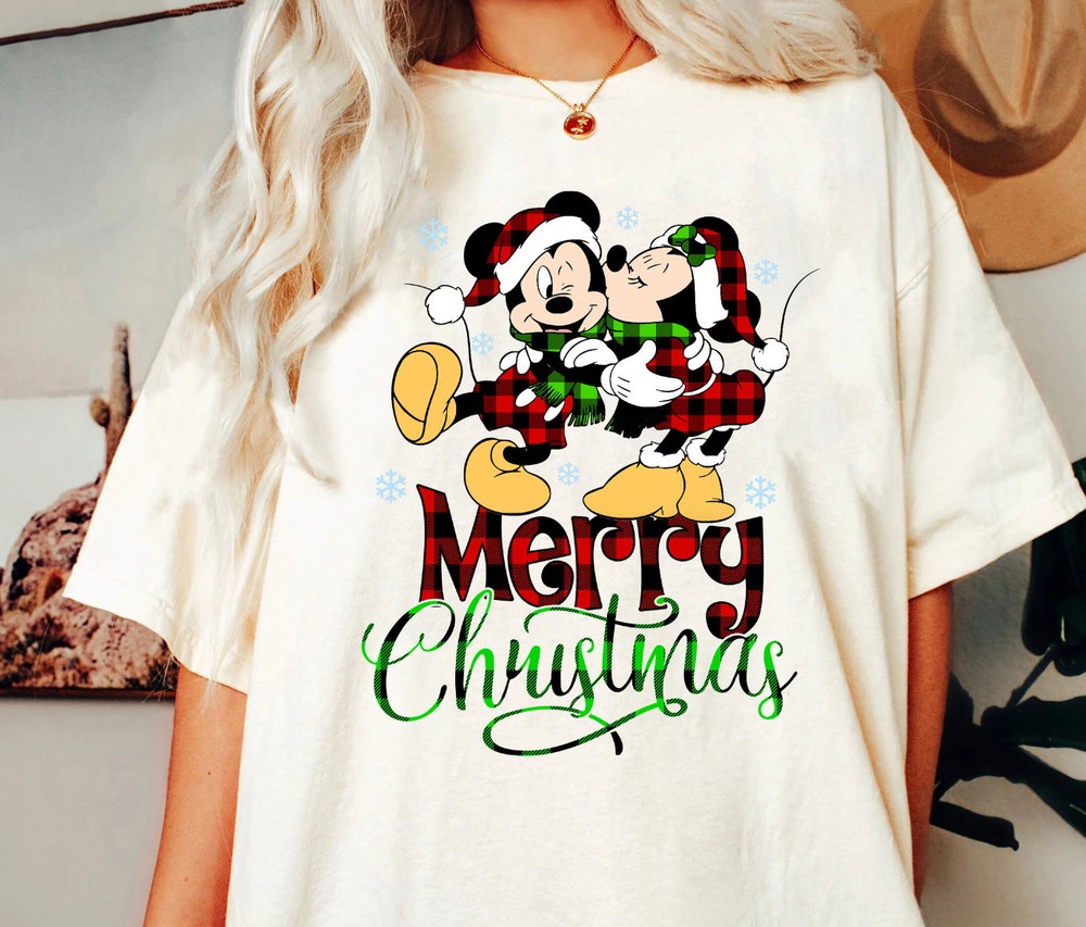 Comfort Colors Minnie Mickey Merry Christmas Shirt, Christmas Mickey And Minnie Plaid Shirt, Disney Christmas Shirt ,Christmas Family Shirt New Fashion