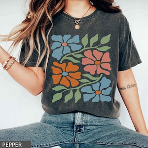 Wildflower Comfort Colors Vintage Inspired Graphic t-shirt Boho Botanical t-shirt Floral