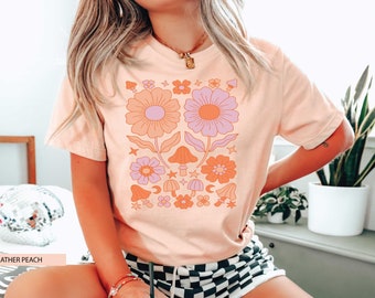 Daisy Mushroom Vintage Inspired Graphic TShirt Boho Print Womens Shirt Wildflower camiseta Floral Mom Tee