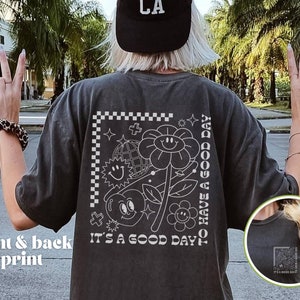 Camiseta retro de dibujos animados, camiseta con estampado frontal y posterior de Good Day, camisa de gran tamaño de la década de 1970, cómic vintage, top del festival Boho, camiseta de verano Comfort Colors