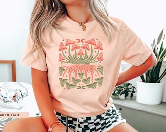 Mushroom T-Shirt, Mushroom Shirt, Retro Mushroom, Graphic Print Tee, Boho Shirt, Hippy TShirt, Hippie Shirt, Botanical Shirt, Trippy Tee,