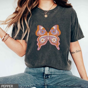 Botanical Comfort Colors Vintage Inspired Graphic t-shirt Boho Wildflower t-shirt Floral