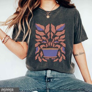 Flower Vintage Inspired Boho Comfort Colors TShirt Women Botanical Wildflower Tee Flower Print Graphic Tee