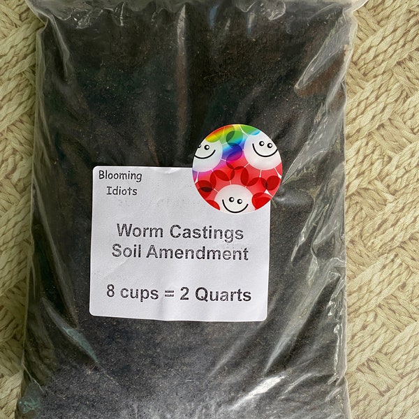 Worm castings, also called worm compost or vermicompost are an excellent organic compost & soil conditioner - Free shipping