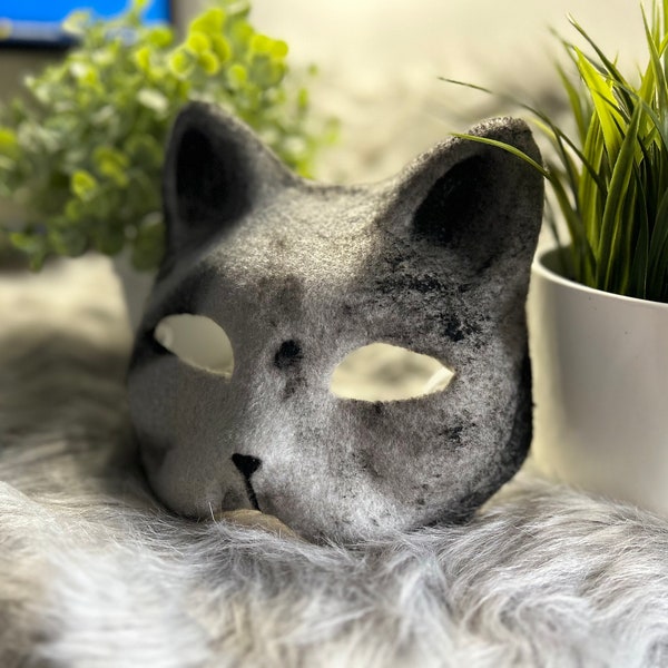 Grey Maine Coon - Hand painted - Felted Therian cat mask