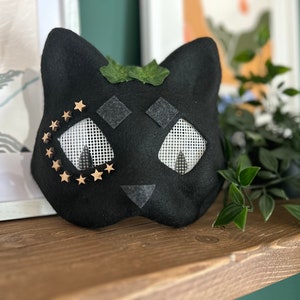 Star Eye Black Felt Cat Mask - Diamond Eyes Therian Mask