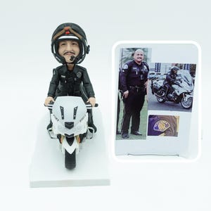 Custom bobbleheads,personalized custom bobbleheads,Customised 3D statues,custom motorcycle bobbleheads,birthday gifts,Anniversary Gift