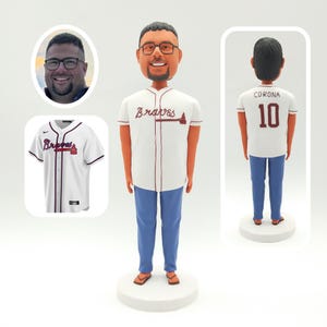 Personalized custom bobbleheads, custom 3D statues, baseball team fan bobbleheads, custom bobbleheads in jerseys, birthday gifts