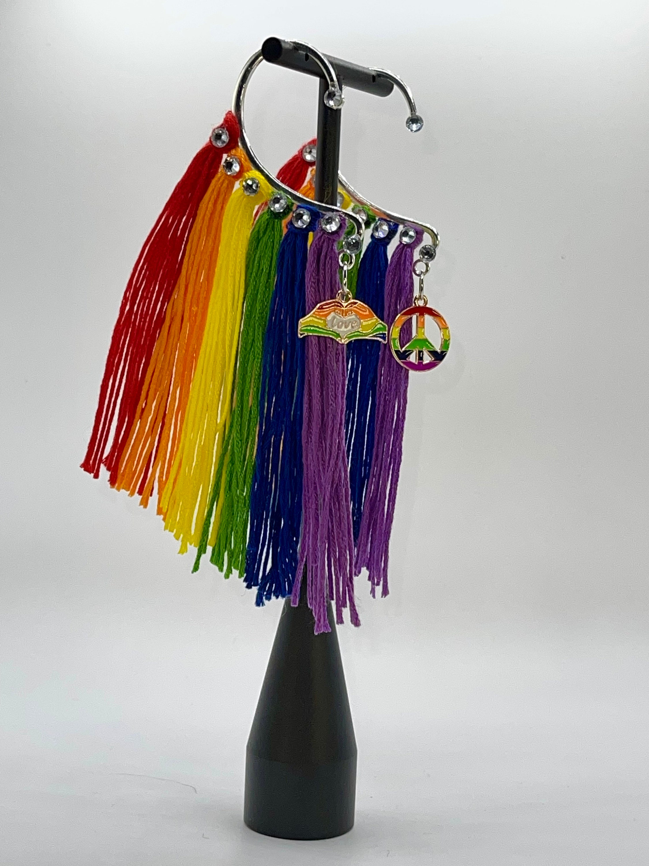 Honeybadgers Rechte Seite Rainbow (Pride) Ohrmanschetten