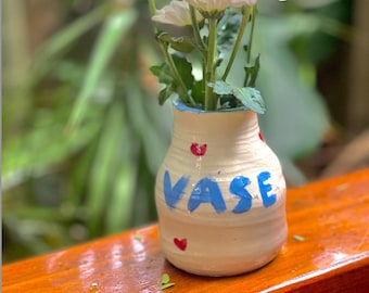 オーダーメイド：白い花瓶 ユニークな手作り陶器 - Etsy 日本