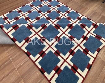 Geometrischer Blauer Handgetufteter Wollteppich: Weiches, haltbares Bodendekor