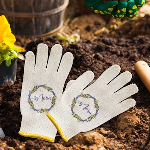 Garden Gift for Her, Personalized Gloves for Women, Custom Working Gloves for Farmers, Grandmas Gardening Gloves, Birthday Day Gift for Mom