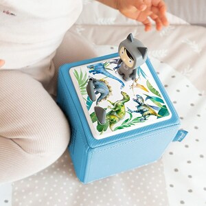 Película protectora MeinBaby123® Toniebox | Funda protectora adecuada para la Toniebox | Accesorios Toniebox | Calidad Premium (Dinosaurios en la jungla)