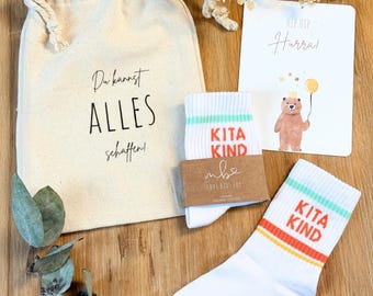 Kitakind Socken | Geschenk Kindergarten | Geschenkidee Kindergarten | Outfit Kindergarten | Kindergartenkind 2025 | Tennissocken