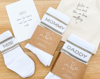 Calcetines familiares de regalo para un recién nacido - Calcetines de tenis, calcetines mini para mamá y papá, regalo para embarazadas, calcetines familiares, calcetines mini, calcetines para papá