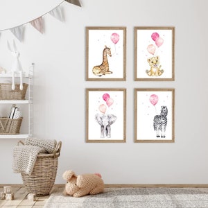 MeinBaby123® juego de 4 cuadros DIN A4 habitación infantil | Póster decoración de la habitación de los niños | Decoración de la habitación del bebé | Arte de pared de animales (animales y globos rosa)