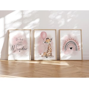 MeinBaby123® Juego de 3 Cuadros DIN A4 Habitación Infantil | Póster decoración de la habitación de los niños | Decoración de la habitación del bebé | Murales de citas (jirafa y globo rosa)