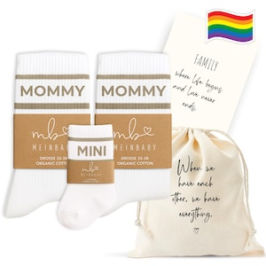 Familiensocken Geschenk zur Geburt - Tennissocken Mommy Daddy Mini Socken, Schwangerschaft Geschenk, Family Socks, Mini Socken, Socken LGBTQ