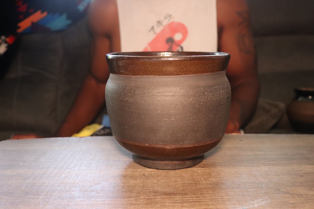 Stoneware Pleated Footed Planter