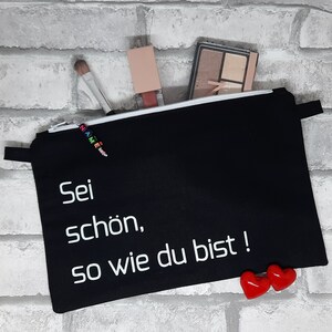 kosmetiktasche/ kosmetiktasche klein/ kosmetiktasche damen/ kosmetiktasche personalisiert/ glow in the dark/ Mäppchen/ Schminktasche