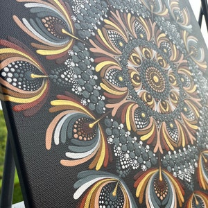 Magnifique Mandala Peinte à la Main sur Toile