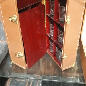Caja de bar de cuero Accesorios herramienta / Maletín de cuero portátil Juego de barra / Juego de barra para viaje Juego de barra para picnic Juego de barra para el día de la madre..