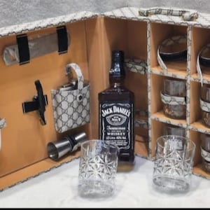 Elegante accesorio de barra / Maletín de cuero sintético portátil / Juego de barra para viajes Juego de barra para picnic Juego de barra para regalo para madre
