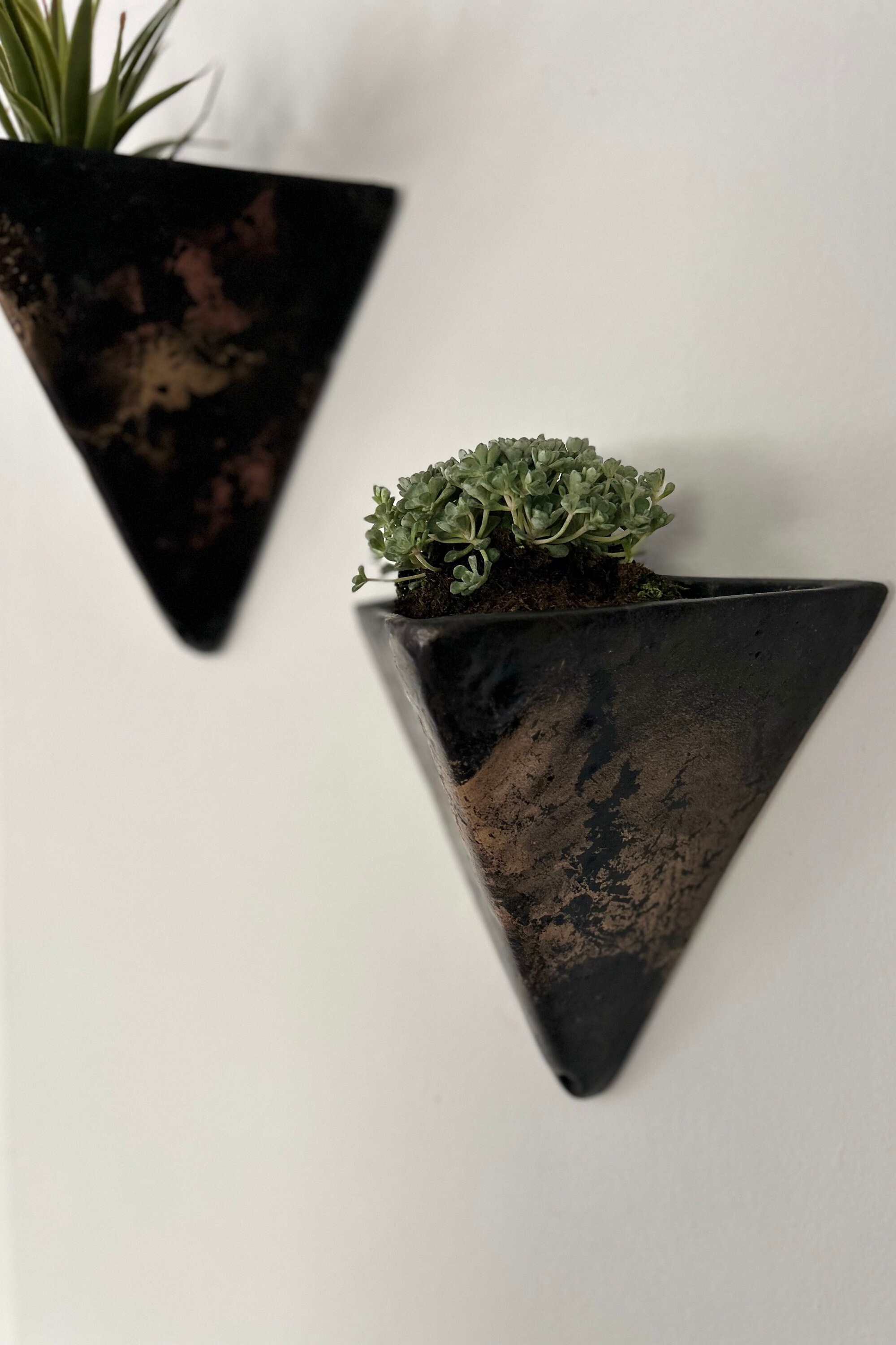 Triangular Pots Concrete Hanging Planter Triangular Pyramid Shape Bronzegold Accents ...