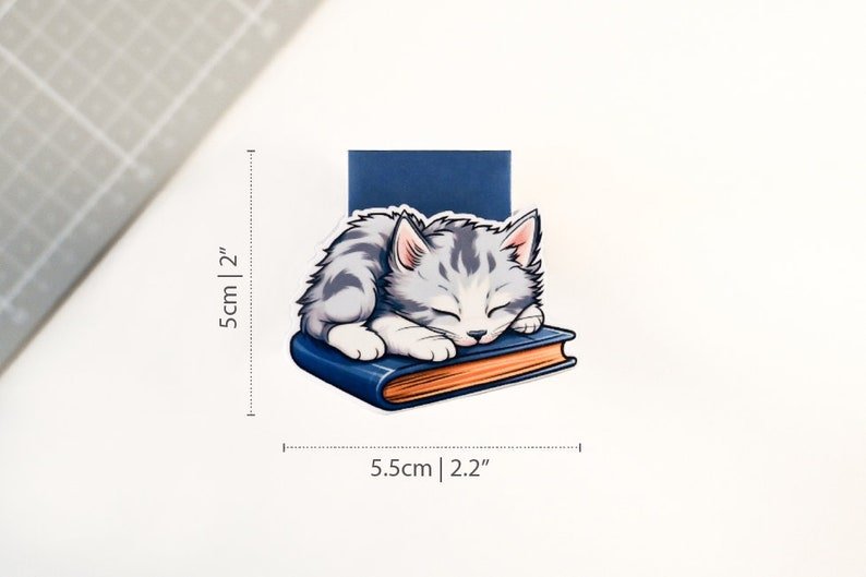 Marcapáginas magnético gato durmiendo sobre libro kawaii regalo para lectores, para amantes de los gatos marcapáginas imantado para leer zdjęcie 4