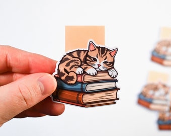 Marcapáginas magnético gato durmiendo sobre libros kawaii | regalo para lectores, para amantes de los gatos marcapáginas imantado para leer