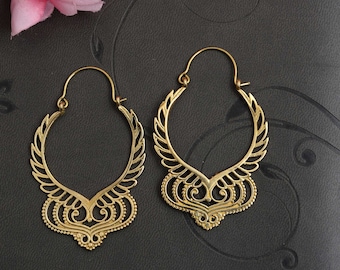 Pendientes Boho de oro, Pendientes gitanos, Pendientes de latón, Pendientes Boho, Pendientes tribales, Pendientes étnicos, Regalo para mujer, Pendientes para mujer.