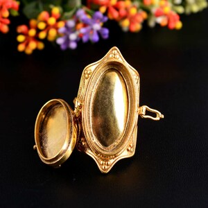 Snuff Ring ,secret Poison Ring, Gold Poison Ring ,unique Poison Ring