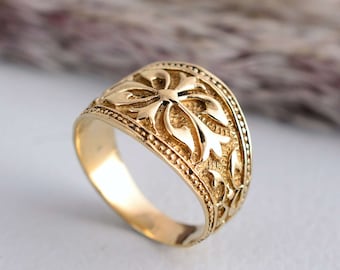 Fleur de Lis Brass Band Ring: Boho Wide Band