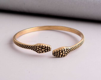 Beautiful Gold Snake bracelet, Serpent bangle, Adjustable snake bangle, Gothic jewelry, handmade bracelet, gift For her, Animal Bracelet,