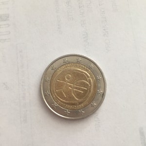 2 euro coin