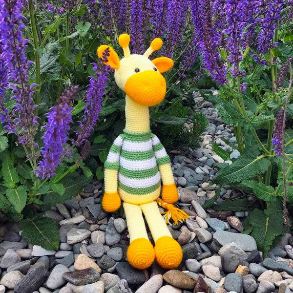 Crochet toy giraffe - Adorable giraffe toy - Knitted Yellow animal - Handmade giraffes - Amigurumi giraffes - Gift for Kids - natural toys