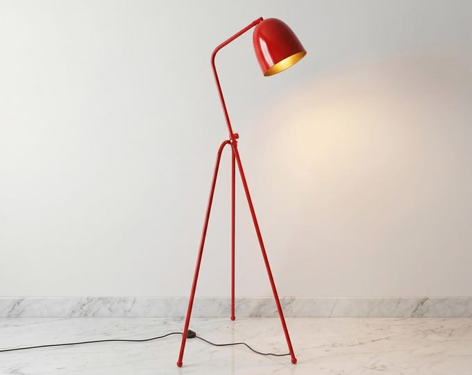 The Allure of Red: Modern Floor Lamps for Chic Homes
