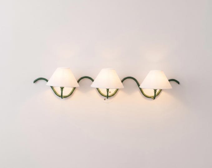 Wall Light – Elegant Green Waveform Triple Wall Lamp, Scandinavian Modern Decorative Sconce for Stylish Home Interiors