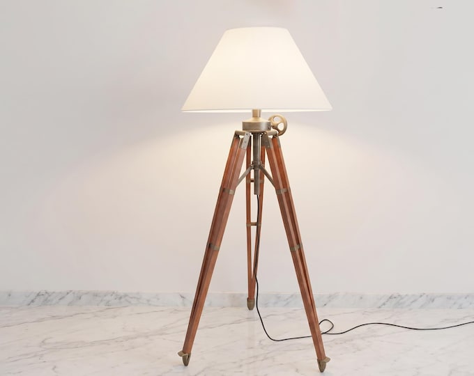 Floor Tripod Lamp Vintage Wooden & Brass Nautical Standing Light Handmade Tripod Floor Lamp for Luxury Living Room Bedroom Hotel Decor