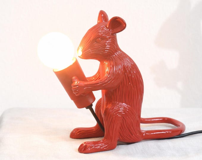 Table Lamp – Modern Red Mouse Table Lamp Holding Exposed Globe Bulb | Artistic Decorative Animal Accent Lighting for Contemporary Interiors